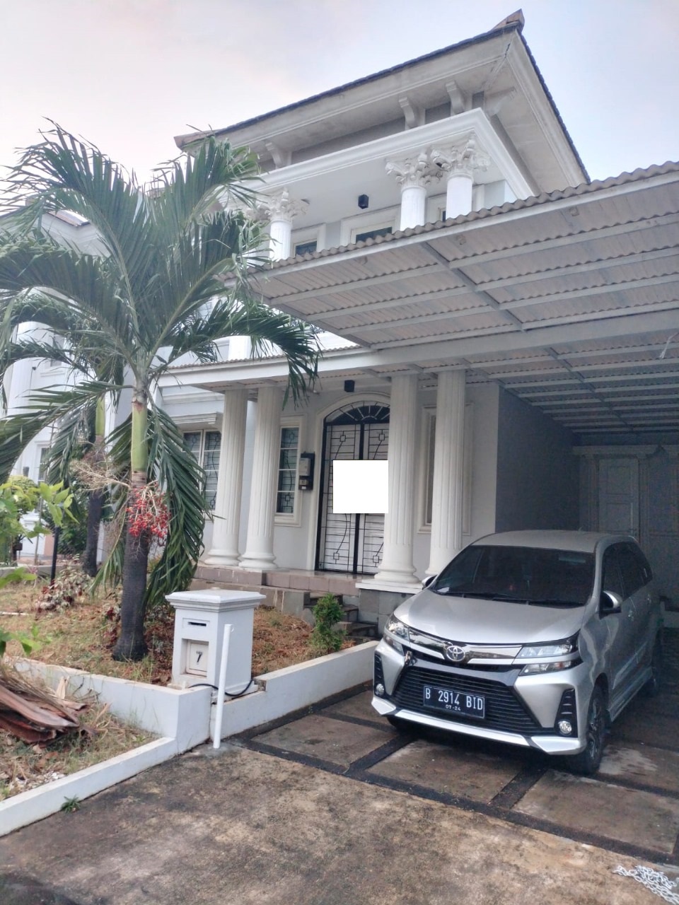 Rumah disewakan Fully Furnished Di Oakwood Lippo Cikarang